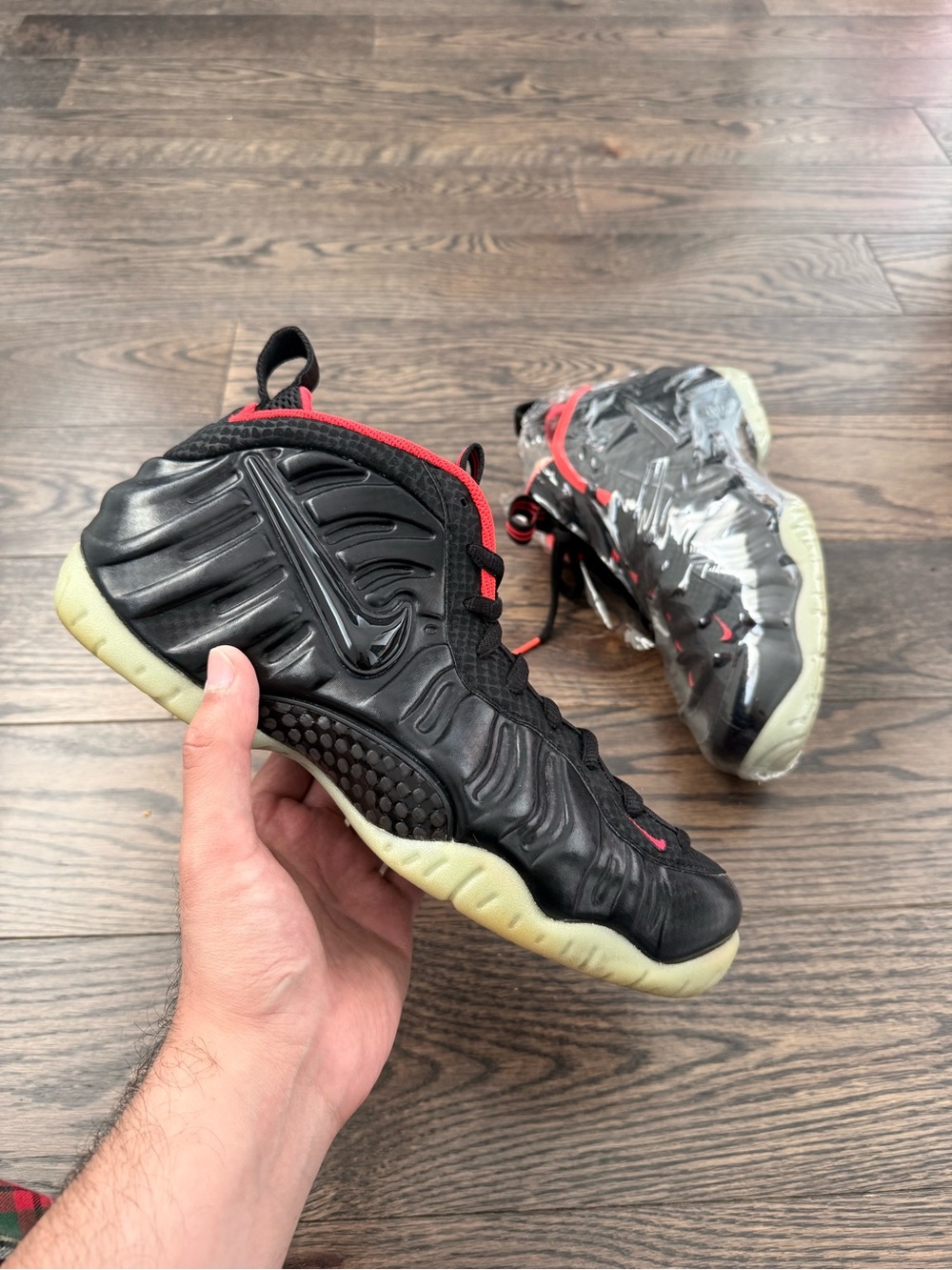 Mens Nike Yeezy Foamposite shoes